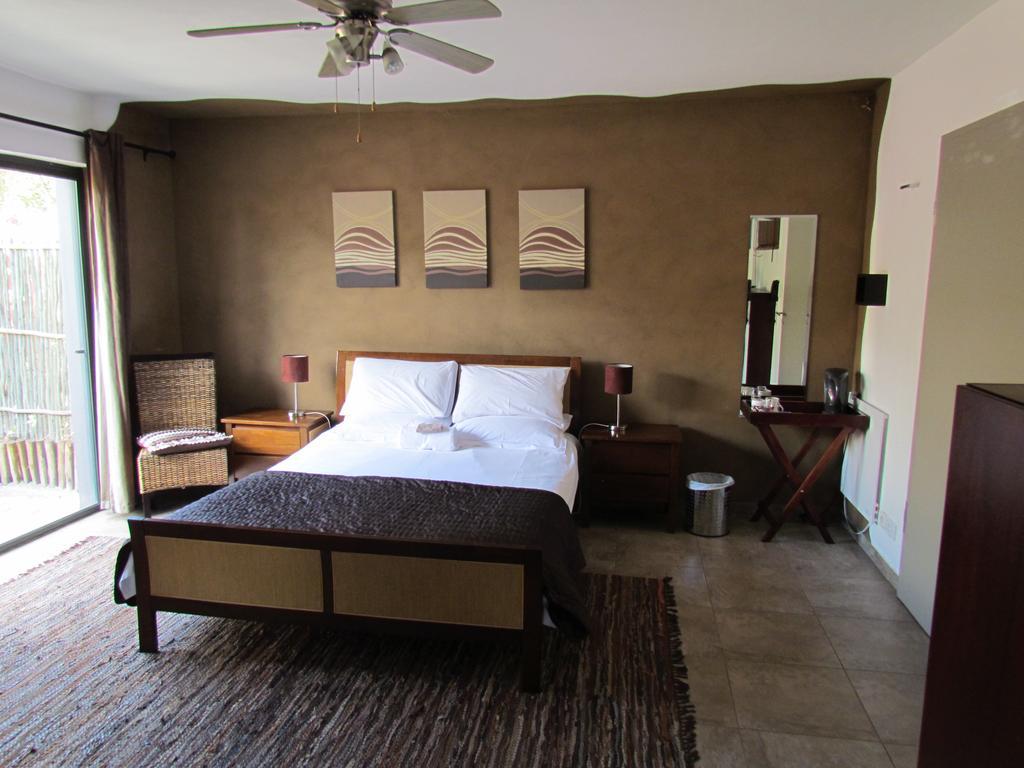 Capetown 4U Guesthouse Bloubergstrand Eksteriør bilde