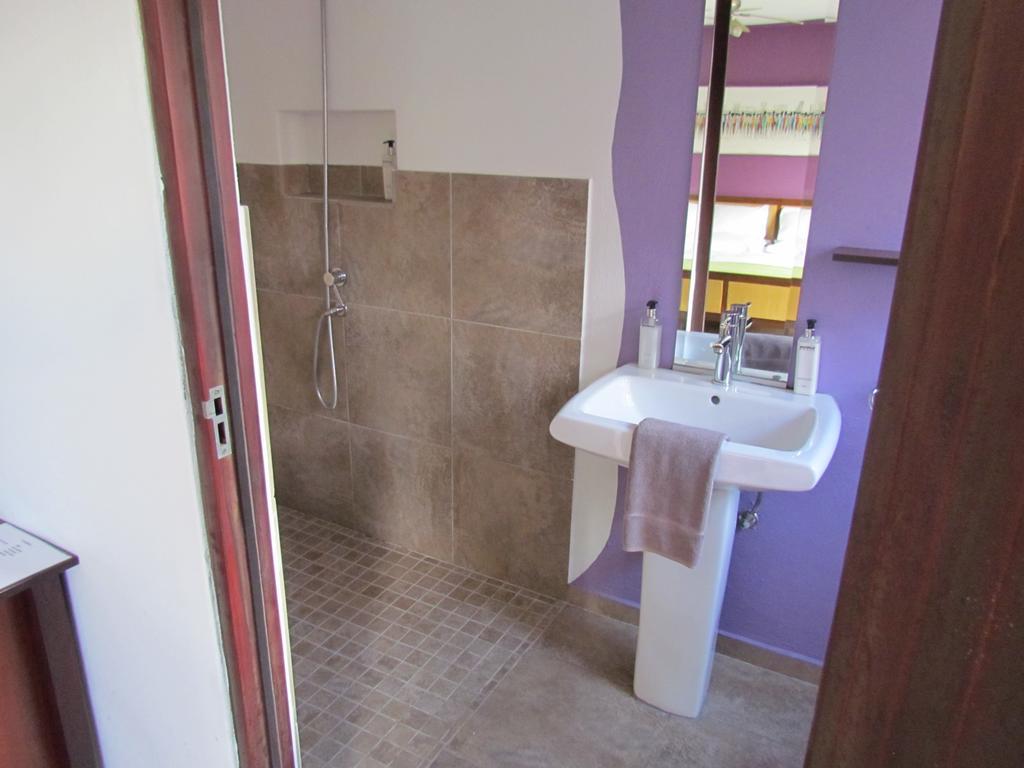 Capetown 4U Guesthouse Bloubergstrand Eksteriør bilde
