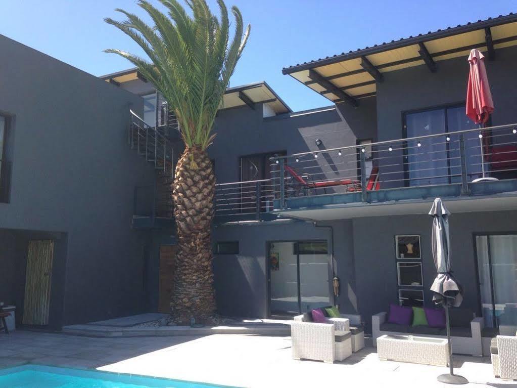Capetown 4U Guesthouse Bloubergstrand Eksteriør bilde