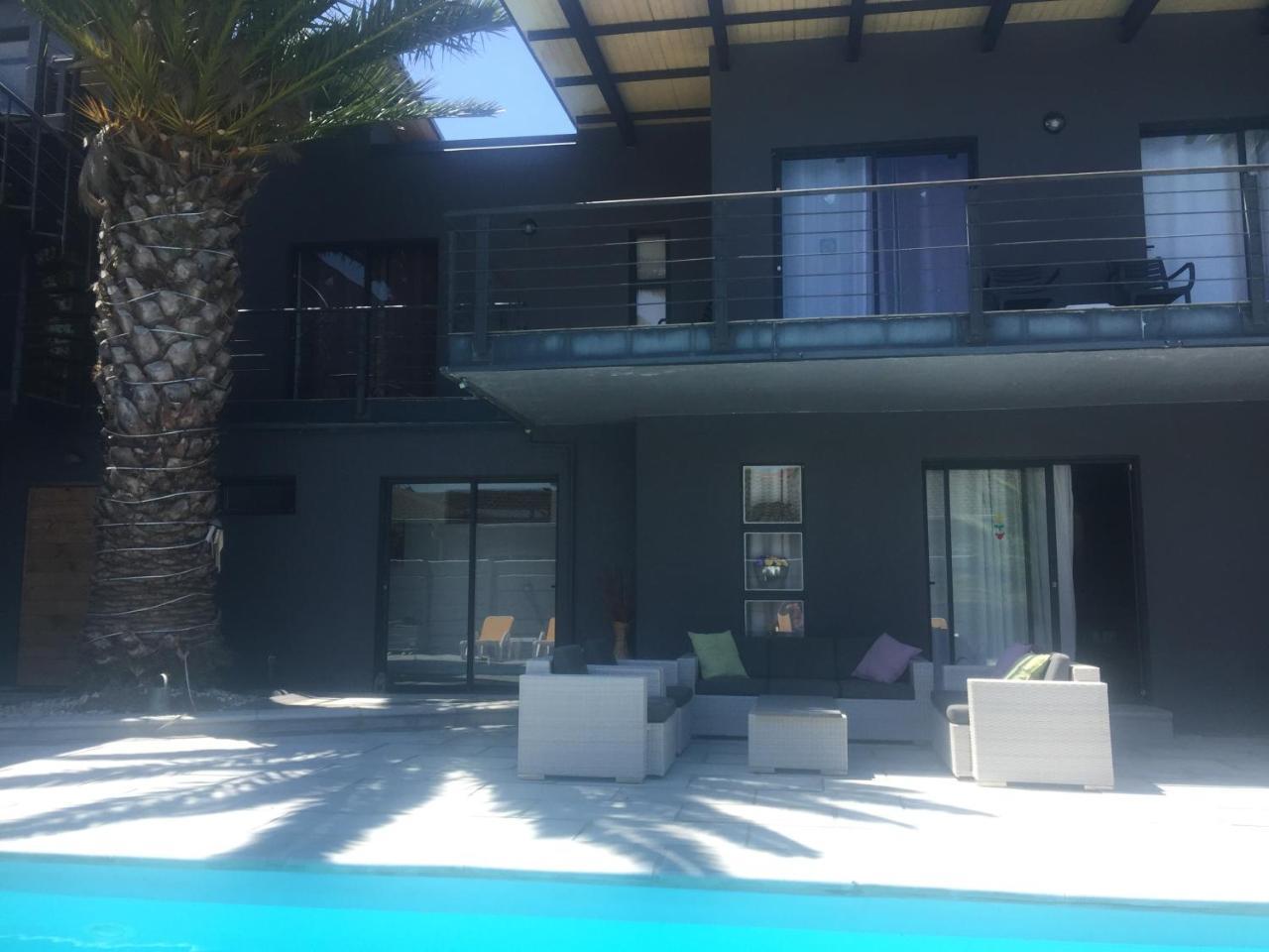 Capetown 4U Guesthouse Bloubergstrand Eksteriør bilde